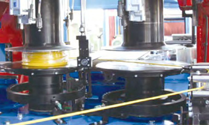 ACP-400H 雙頭自動(dòng)成軸 ( 成盤(pán) )、成圈包裝生產(chǎn)線(xiàn)